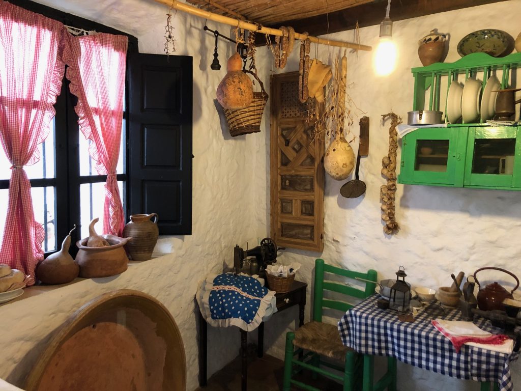Mijas Pueblo kotimuseo entisajan keittiö